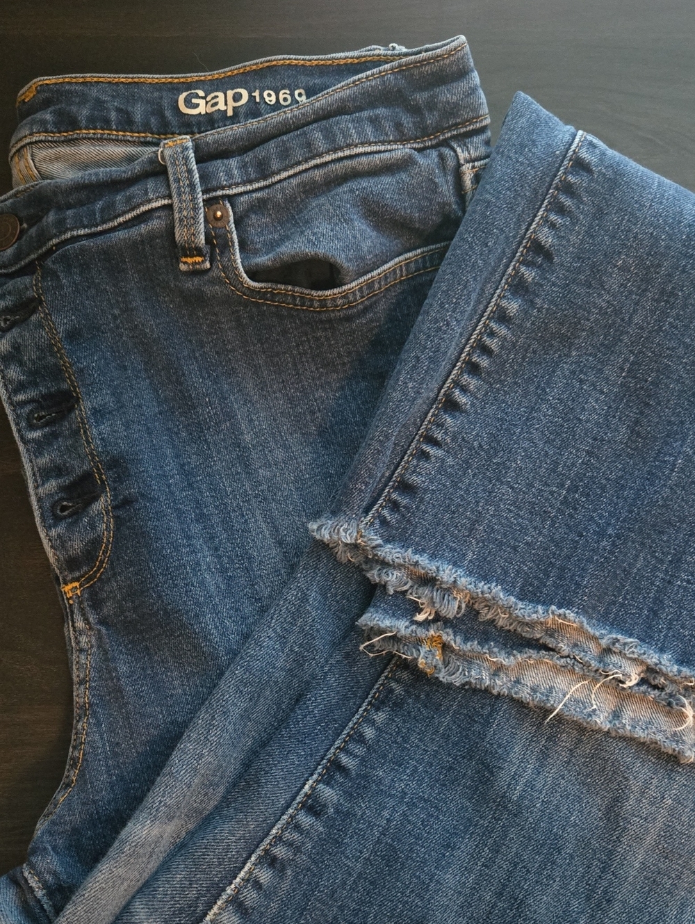 GAP Authentic Flare High Rise Sz 33r